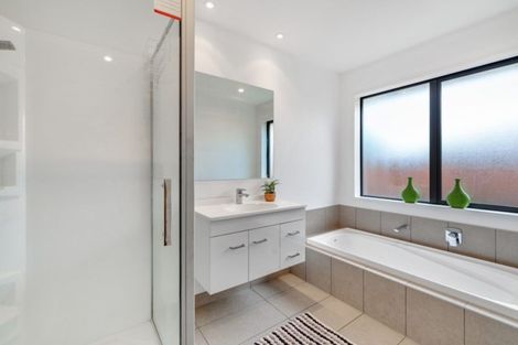 Photo of property in 23 Little Oaks Drive, Yaldhurst, Christchurch, 8042