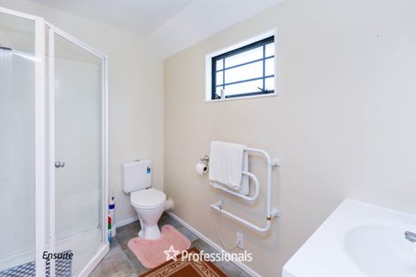 Photo of property in 22 Carlow Grove, Birchville, Upper Hutt, 5018