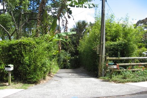 Photo of property in 209 Motutara Road, Muriwai, Waimauku, 0881