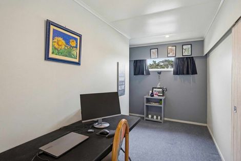 Photo of property in 79 Park Avenue, Waitarere Beach, Levin, 5510