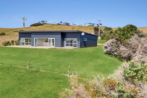 Photo of property in 3143 South Head Road, South Head, Helensville, 0874