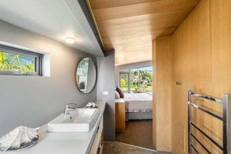 Photo of property in 114a Pipi Road, Whangamata, 3620