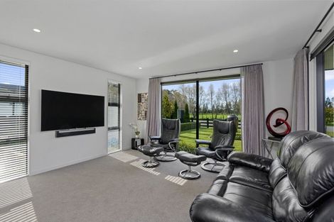 Photo of property in 126 Tosswill Road, Prebbleton, 7604