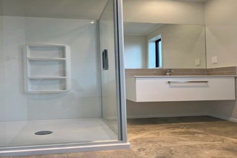 Photo of property in 124 Sentinel Avenue, Omokoroa, 3114