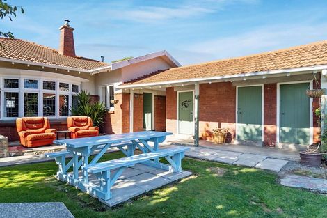 Photo of property in 44 Harris Street, Waimate, 7924