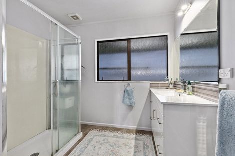 Photo of property in 4/24 Acheron Road, Paremata, Porirua, 5026