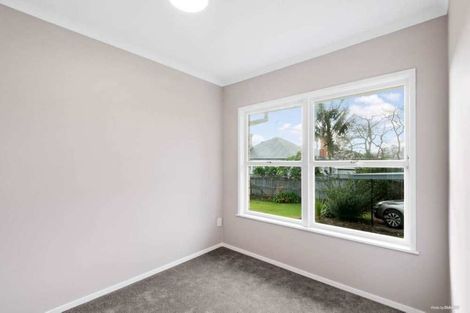 Photo of property in 95c Verbena Road, Birkdale, Auckland, 0626