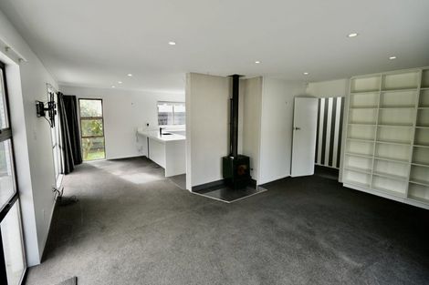 Photo of property in 8 Lane Place, Awapuni, Palmerston North, 4412