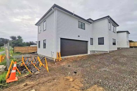 Photo of property in 296a Bucklands Beach Road, Bucklands Beach, Auckland, 2012