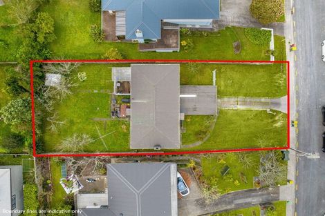 Photo of property in 17 Trinidad Road, Sunnynook, Auckland, 0620