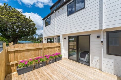 Photo of property in 36 Longburn Road, Henderson, Auckland, 0610