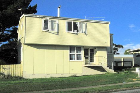 Photo of property in 87 Sievers Grove, Cannons Creek, Porirua, 5024