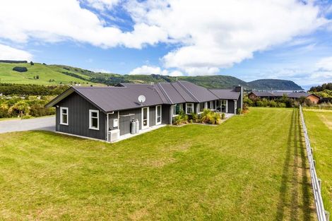 Photo of property in 6 Oakdale Drive, Kinloch, Taupo, 3377