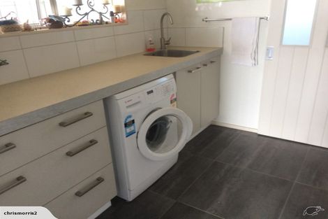 Photo of property in 5 Powell Place, Charleston, Cape Foulwind, 7892