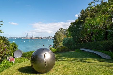 Photo of property in 21 Stanley Point Road, Stanley Point, Auckland, 0624