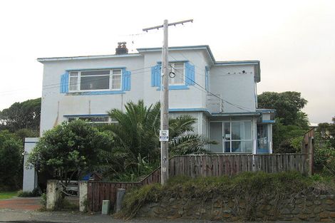 Photo of property in 8 Manly Street, Paraparaumu Beach, Paraparaumu, 5032