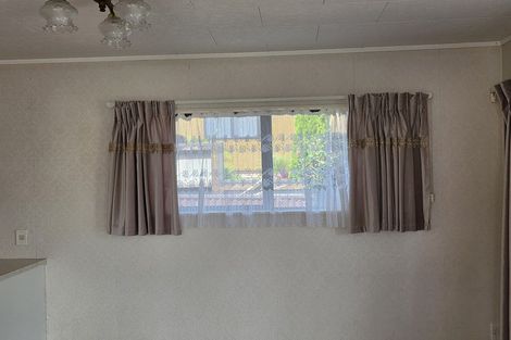 Photo of property in 1/47 South Road, Blagdon, New Plymouth, 4310