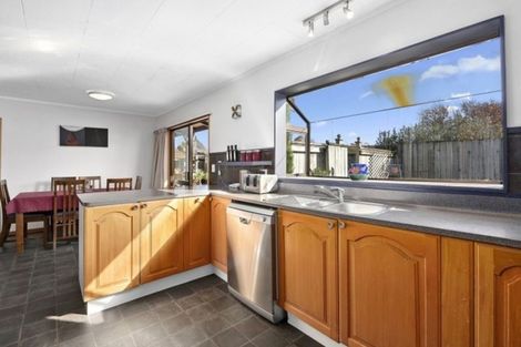 Photo of property in 21 Baltimore Crescent, Totara Park, Upper Hutt, 5018