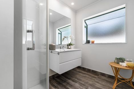 Photo of property in 44b Percy Road, Papamoa Beach, Papamoa, 3118