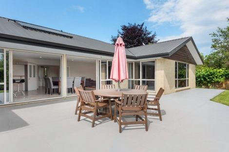 Photo of property in 18 Hilton Place, Blenheim, 7201