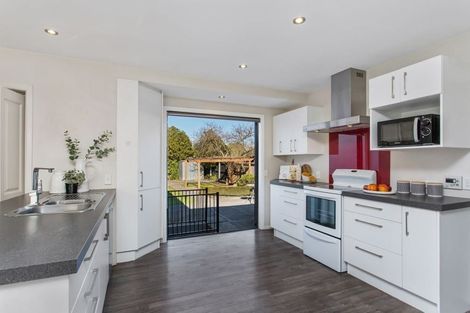 Photo of property in 10 Ebony Street, Bishopdale, Christchurch, 8053