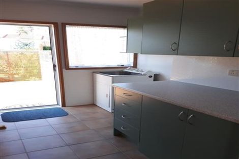 Photo of property in 58 Rogan Street, Mount Roskill, Auckland, 1041