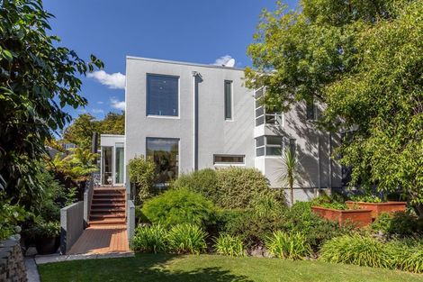 Photo of property in 35 Oakford Close, Riccarton, Christchurch, 8011