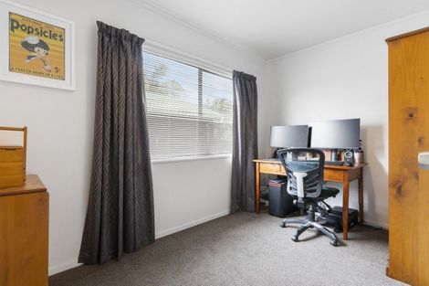 Photo of property in 8/390 West Coast Road, Glen Eden, Auckland, 0602