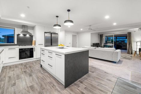 Photo of property in 95a Muricata Avenue, Mount Maunganui, 3116