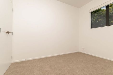 Photo of property in 1/39 Archers Road, Hillcrest, Auckland, 0629