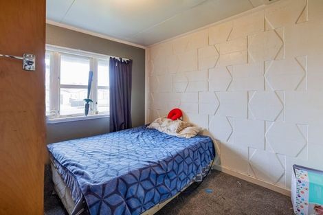 Photo of property in 11 Tararua Street, Pahiatua, 4910