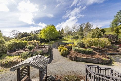 Photo of property in 169 Moonshine Valley Road, Aokautere, Palmerston North, 4471