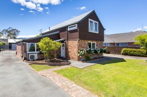Photo of property in 11 Benzie Avenue, Wallaceville, Upper Hutt, 5018