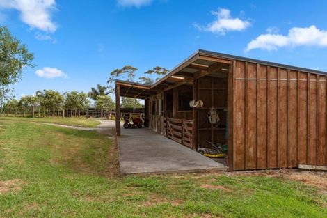 Photo of property in 206 Trigg Road, Kumeu, 0891