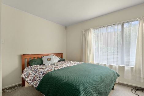 Photo of property in 71 Reynella Drive, Massey, Auckland, 0614