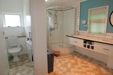 Photo of property in 141 Seabury Avenue, Foxton Beach, Foxton, 4815