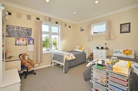 Photo of property in 7 Seddon Street, Carterton, 5713