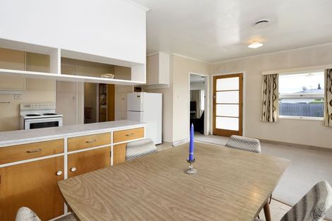 Photo of property in 6 Keats Crescent, Stoke, Nelson, 7011