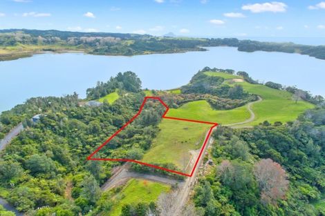 Photo of property in 199 Paparoa Road, Wainui, Opotiki, 3198