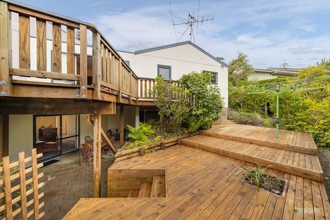 Photo of property in 15b Mahoe Street, Tawa, Wellington, 5028