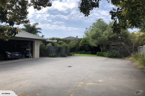 Photo of property in 35 Tomika Crescent, Papamoa Beach, Papamoa, 3118