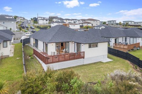Photo of property in 24 Kahu Close, Orewa, 0931