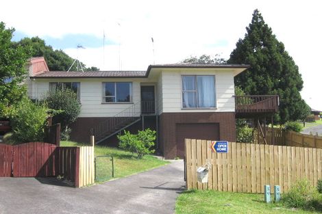 Photo of property in 2/1 Bonito Place, Bayview, Auckland, 0629