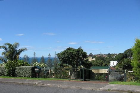 Photo of property in 19a Oban Road, Browns Bay, Auckland, 0630
