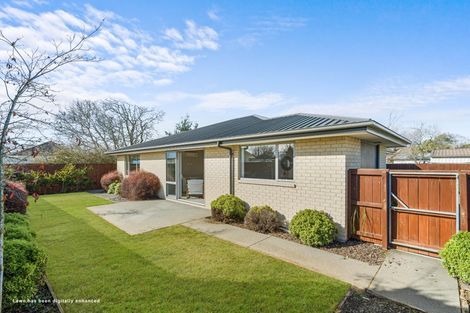 Photo of property in 14a Earnslaw Crescent, Bryndwr, Christchurch, 8053