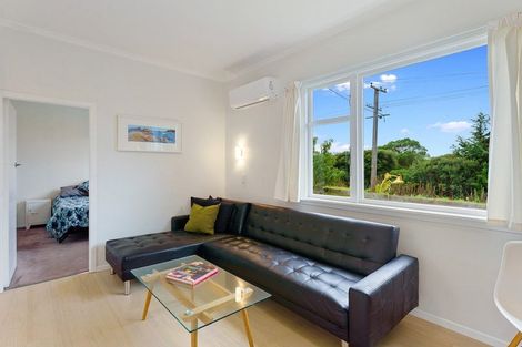 Photo of property in 323 Te Horo Beach Road, Te Horo Beach, Otaki, 5581