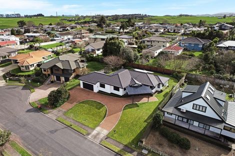 Photo of property in 15 Loveridge Place, Morrinsville, 3300