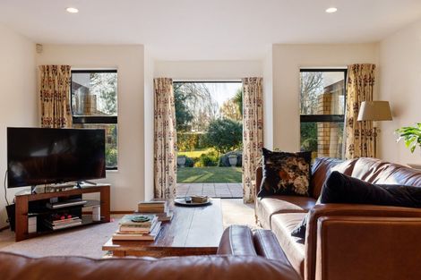 Photo of property in 11 Cedar Place, Amberley, 7410