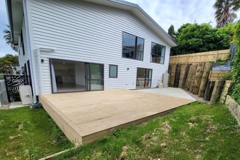 Photo of property in 7 Palmetto Place, Goodwood Heights, Auckland, 2105