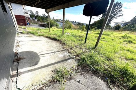 Photo of property in 305 Don Buck Road, Massey, Auckland, 0614